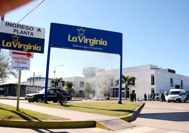 Rosario: sindicatos se solidarizan ante los despidos en La Virginia