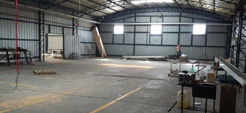 Vaciaron la planta de Dulcypas y 27 trabajadores quedaron en la calle