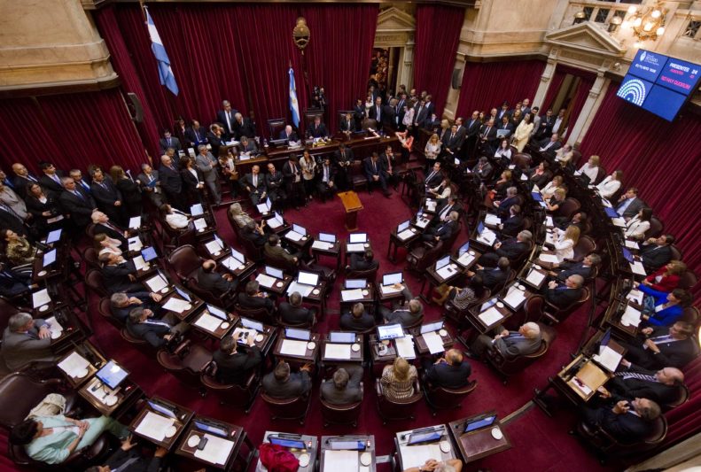 El proyecto de reforma laboral llegó al Congreso