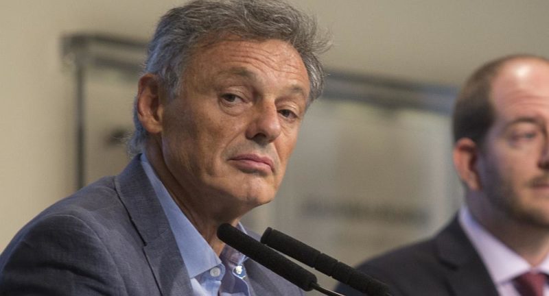 Francisco Cabrera respaldó el techo paritario del gobierno