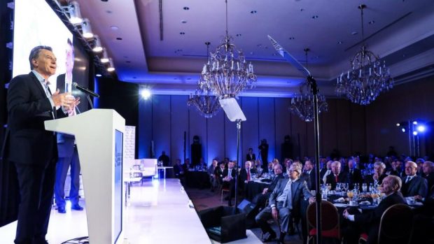 El empresariado argentino viene por los convenios colectivos
