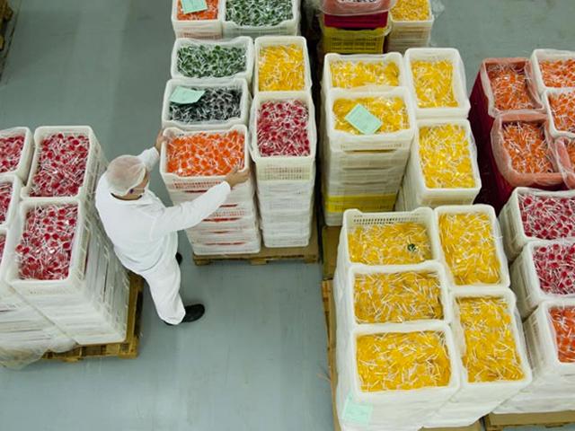 Santa Fe: la golosinera Sweet prometió reincorporar a los despedidos