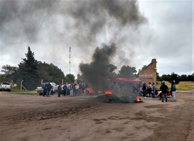 La Pampa: sigue el paro en Celusal por despidos